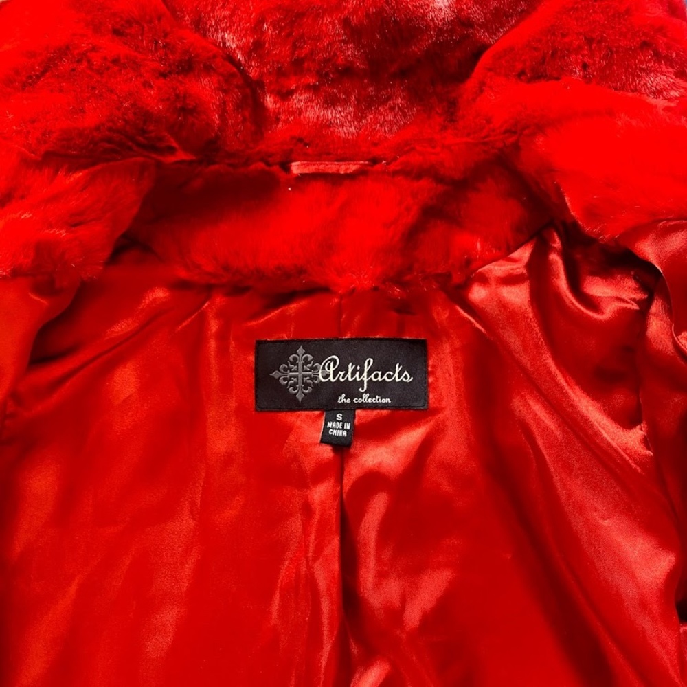 Red Fur Jacket - Picture 3 of 10